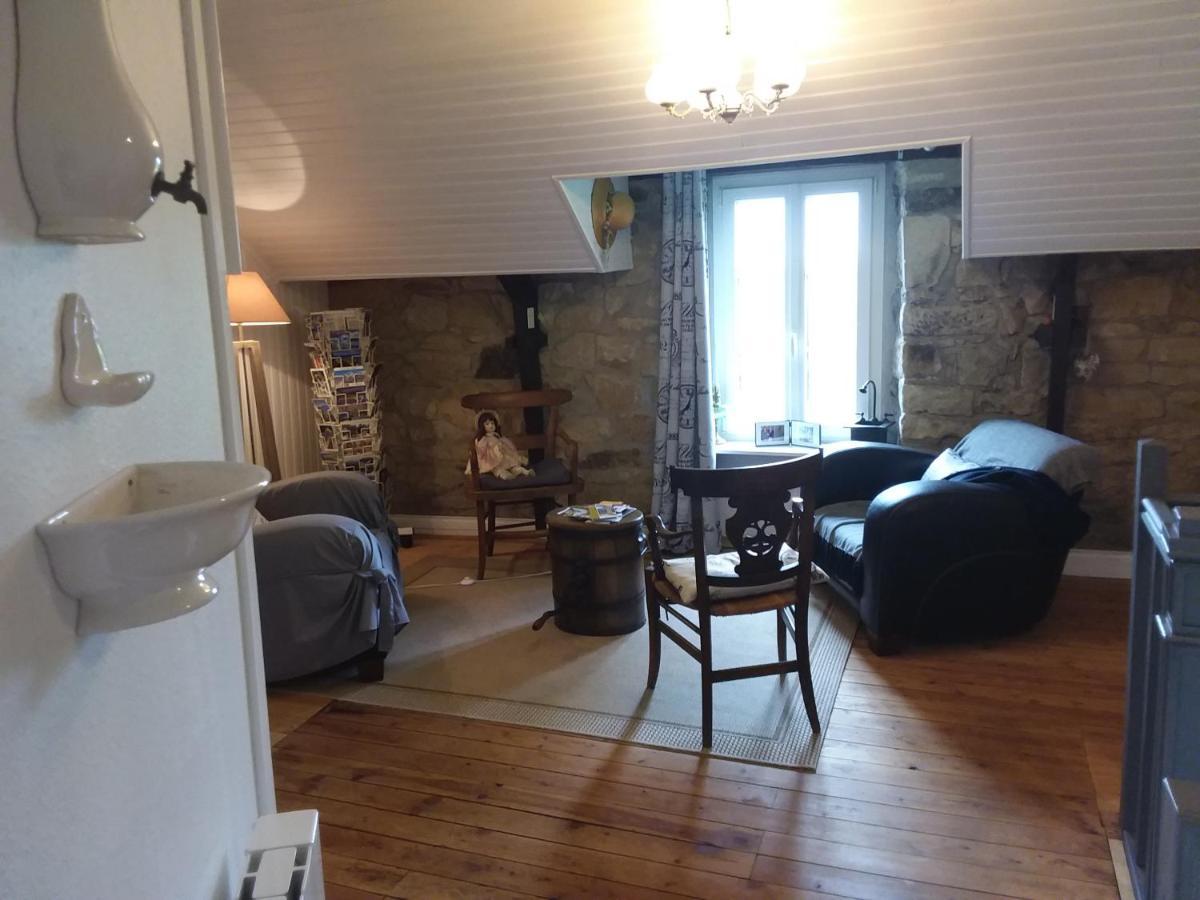 Les Chambres De Marie Le Saint Exterior photo